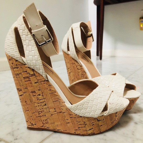 leah stone Shoes - Leah Stone White Crotchet Wedges